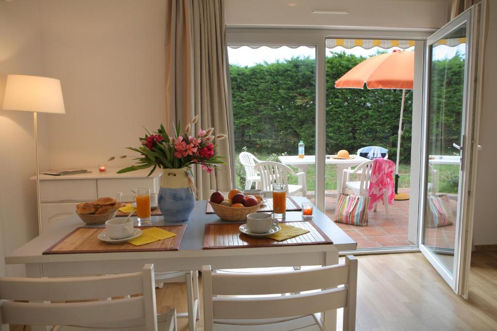 Residence Nemea Les Sables Vignier Saint-Georges-d'Oleron Ruang foto