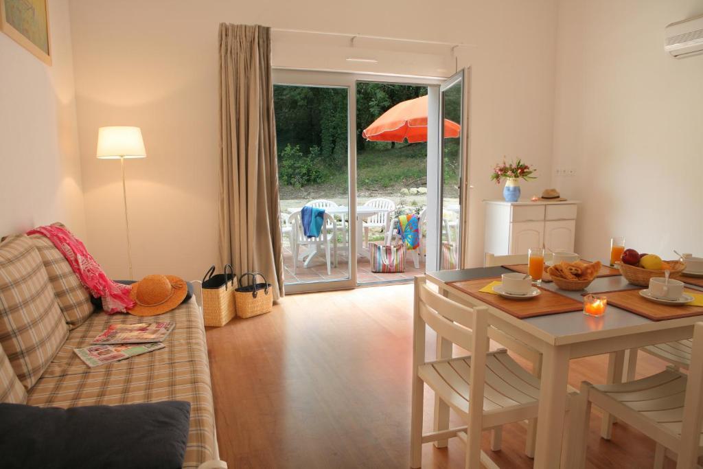 Residence Nemea Les Sables Vignier Saint-Georges-d'Oleron Ruang foto