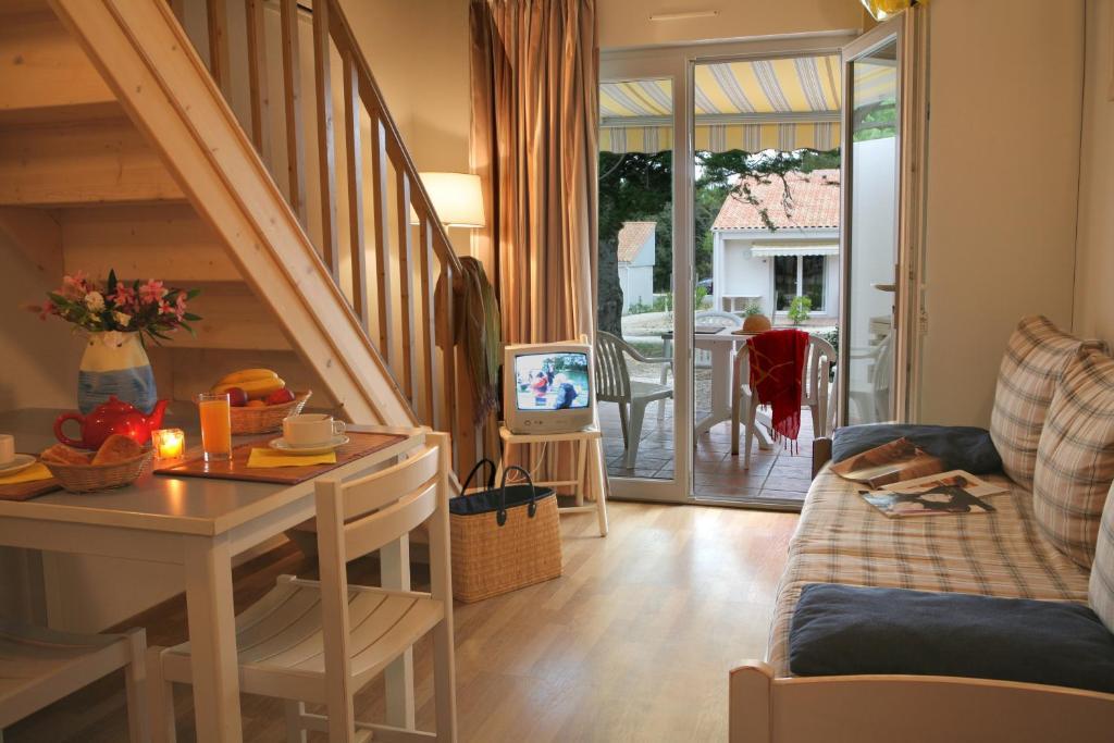 Residence Nemea Les Sables Vignier Saint-Georges-d'Oleron Ruang foto