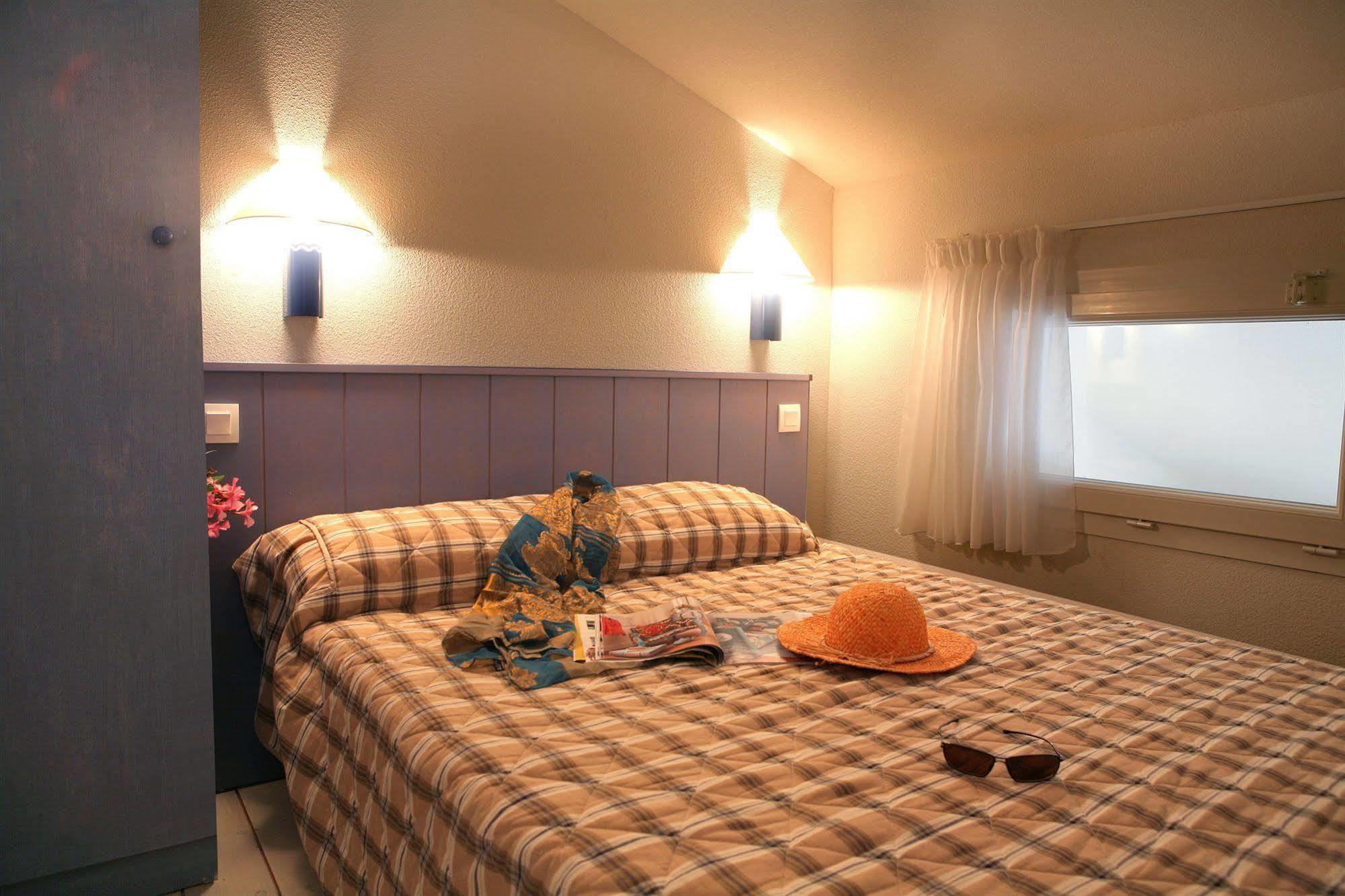 Residence Nemea Les Sables Vignier Saint-Georges-d'Oleron Bagian luar foto