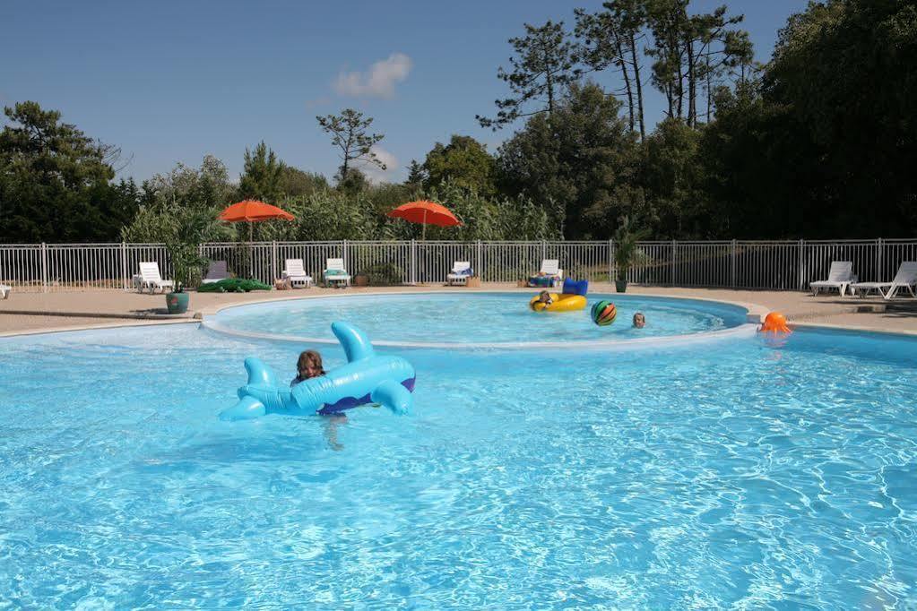 Residence Nemea Les Sables Vignier Saint-Georges-d'Oleron Bagian luar foto