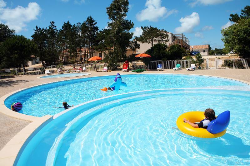 Residence Nemea Les Sables Vignier Saint-Georges-d'Oleron Bagian luar foto